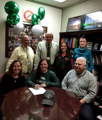 Wagner College Softball Commit Zoe Bender signed her National Letter of Intent on November 12.