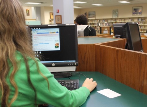 A student uses Easy Bib to help format citations correctly.  