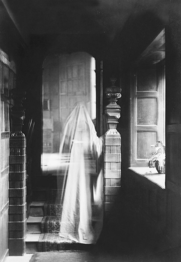 photos of real ghosts