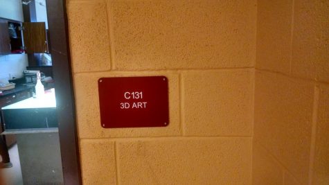 Offensive smell temporarily closes art classroom