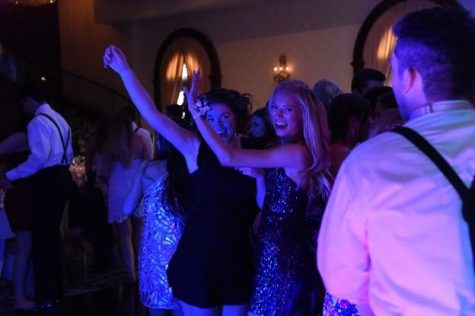 Junior class considers potential change of date for prom