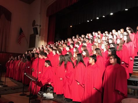 Choir and band students join together for Winter Concert