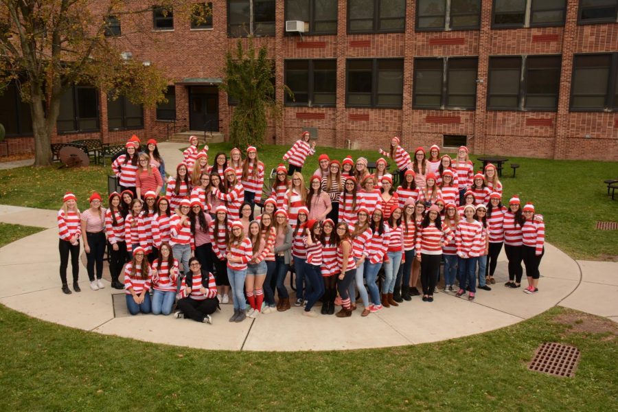 The class of 2015 girls transformed themselves into “Where’s Waldo” characters.