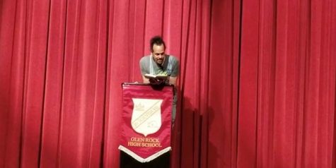 Nationally recognized poet performs reading